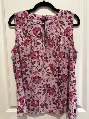 Ann Taylor Pink Floral Tie-Front Sleeveless Camisole